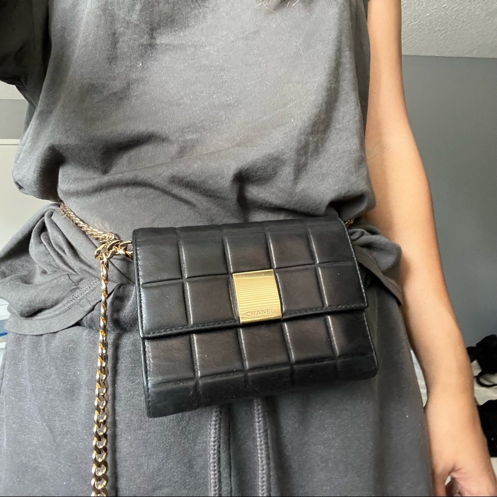 Chanel Wallet on Chain